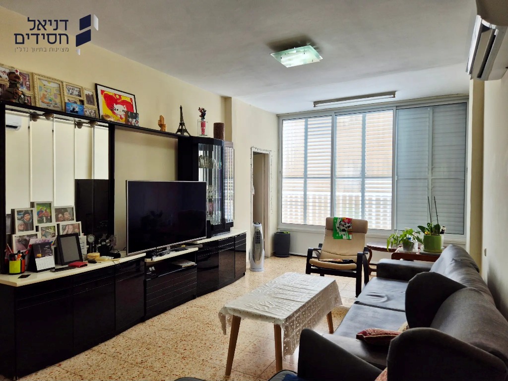 הרב עוזיאל 32