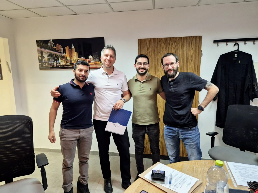 סיפור הצלחה קלויזנר 12 חולון‎